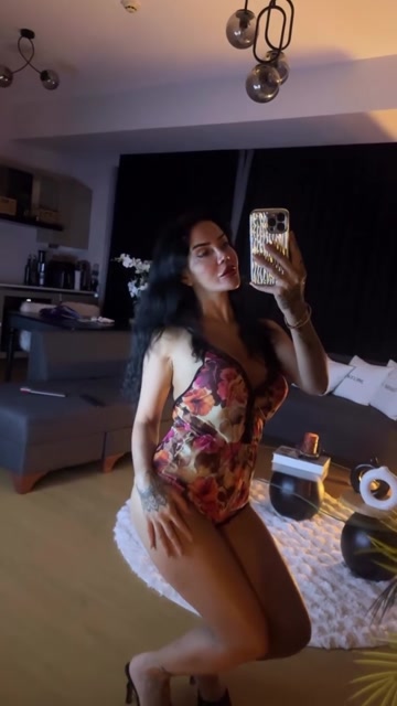 Melek Özçağan Aboneli̇k İfşa Cuckold Tango Swinger Liseli Sex Türk Turkish tporner Türbanlı Amateur Porn onlyfans