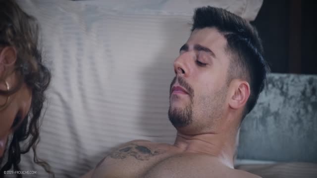 FrolicMe Sofi La One The Interview