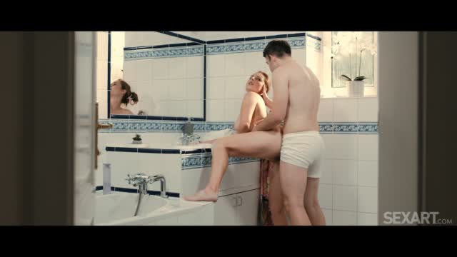 SexArt Antonia Sainz Bath Time
